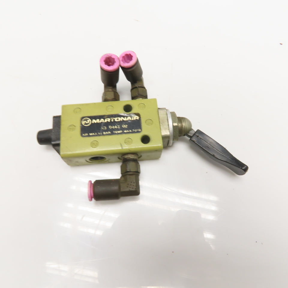 Martonair X3 0443 02 Pneumatic Lever Toggle Directional Control Valve 10 Bar