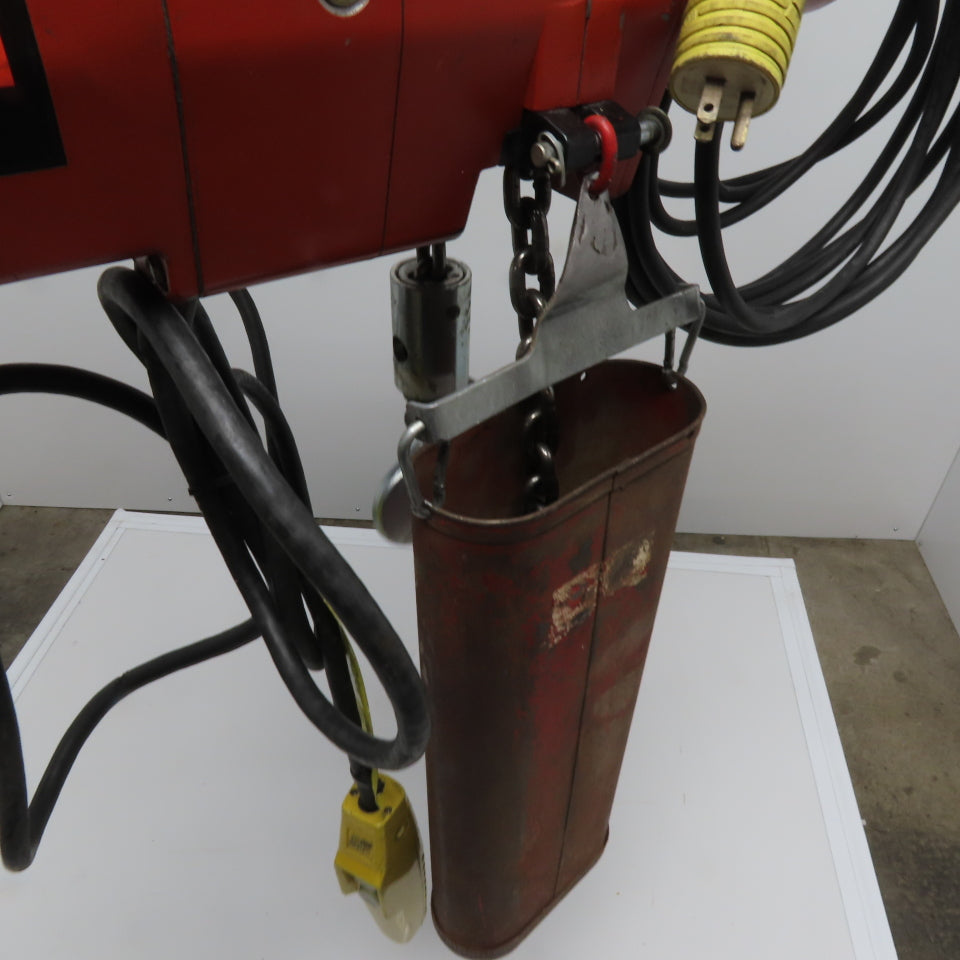 Dayton 3YB72H 1/4 Ton Electric Chain Hoist 10' Lift 16FPM 115/220V 1Ph