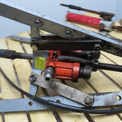 SPX RT302 30 Ton Hydraulic 3 Jaw Dual Cylinder Gear Puller & Pump