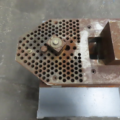 Engraving Peg Vise Clamp 12" x 11" Jig Area 2" Vise Travel 3/4" Hole Spacing