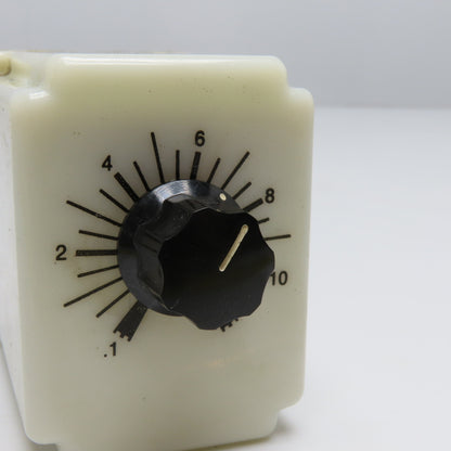 Dayton 5X828F Solid State ON Delay Relay 120VAC .1-10 Sec