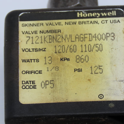 Honeywell 7121KBN2NVLAGFD400P3 1/8" NPT Solenoid Valve 120/60 110/50 13W 125 PSI