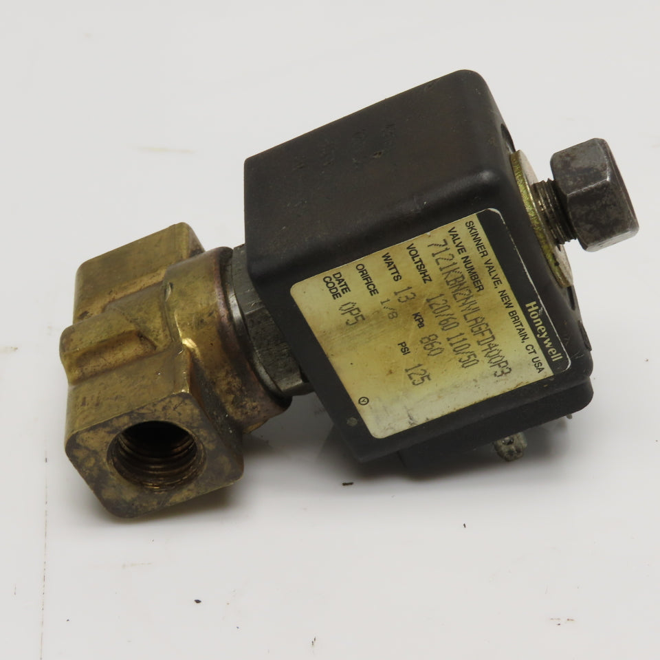 Honeywell 7121KBN2NVLAGFD400P3 1/8" NPT Solenoid Valve 120/60 110/50 13W 125 PSI