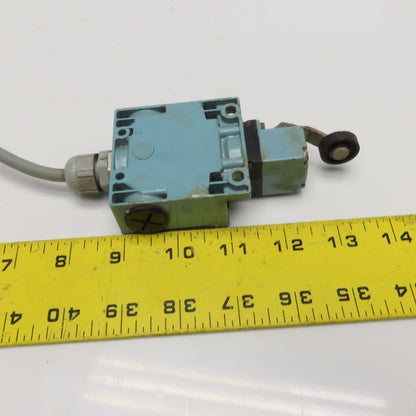 Telemecanique ZCK-M1 XCK-M Roller Lever Limit Switch 240V 3A IP66