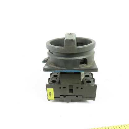 Klockner Moeller P1-32 32A Manua Disconnect Switch 600VAC