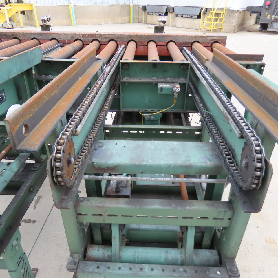 Roach 140"Lx25.5"BF Chain Drive Power Roller Transfer Conveyor 1/2HP 230/460 3Ph