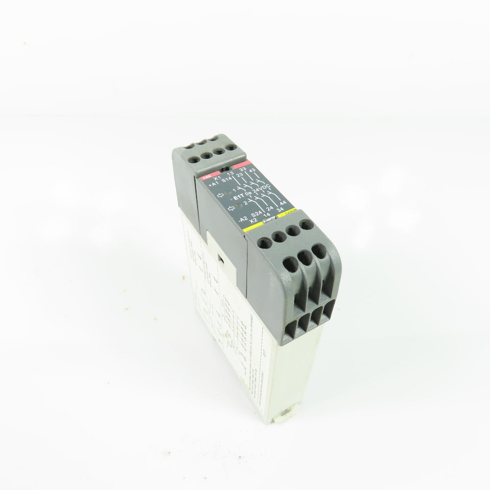 ABB E1T 0s 2TLA010030R0000 Expansion Safety Relay 24VDC 4NO