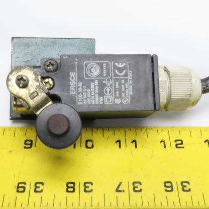 ERSCE E100-00-AI Limit Switch Adjustable Roller Lever 230V