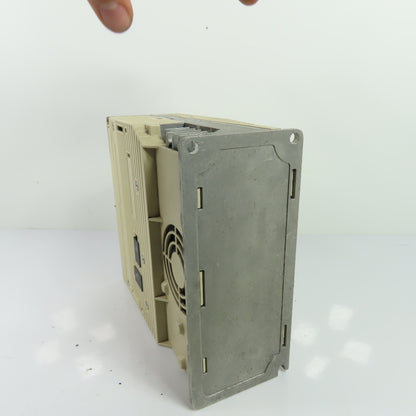 Yaskawa SGDV-3R8A01A002000 Sigma-5 Servopack Servo Drive 500W 3Ph 200-230V