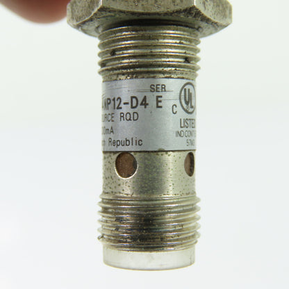 Allen-Bradley 872C-DH4NP12-D4 Inductive Proximity Sensor 10-30VDC 200mA 4-Pin