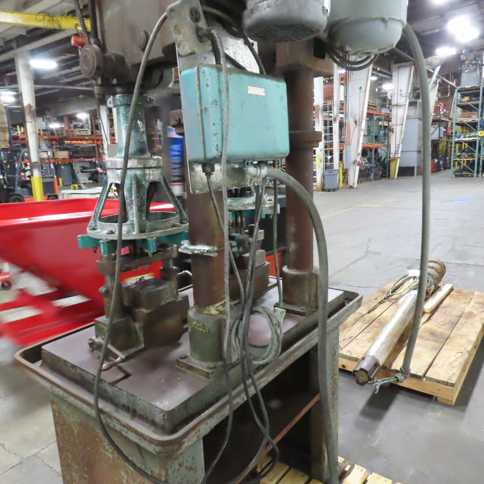 Clausing 2235 2-Spindle Drill Press 3Ph 1.5HP 230/460V W/ Multi Head
