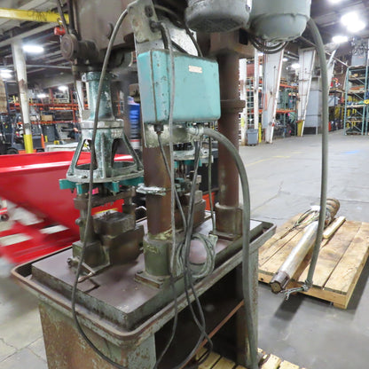 Clausing 2235 2-Spindle Drill Press 3Ph 1.5HP 230/460V W/ Multi Head