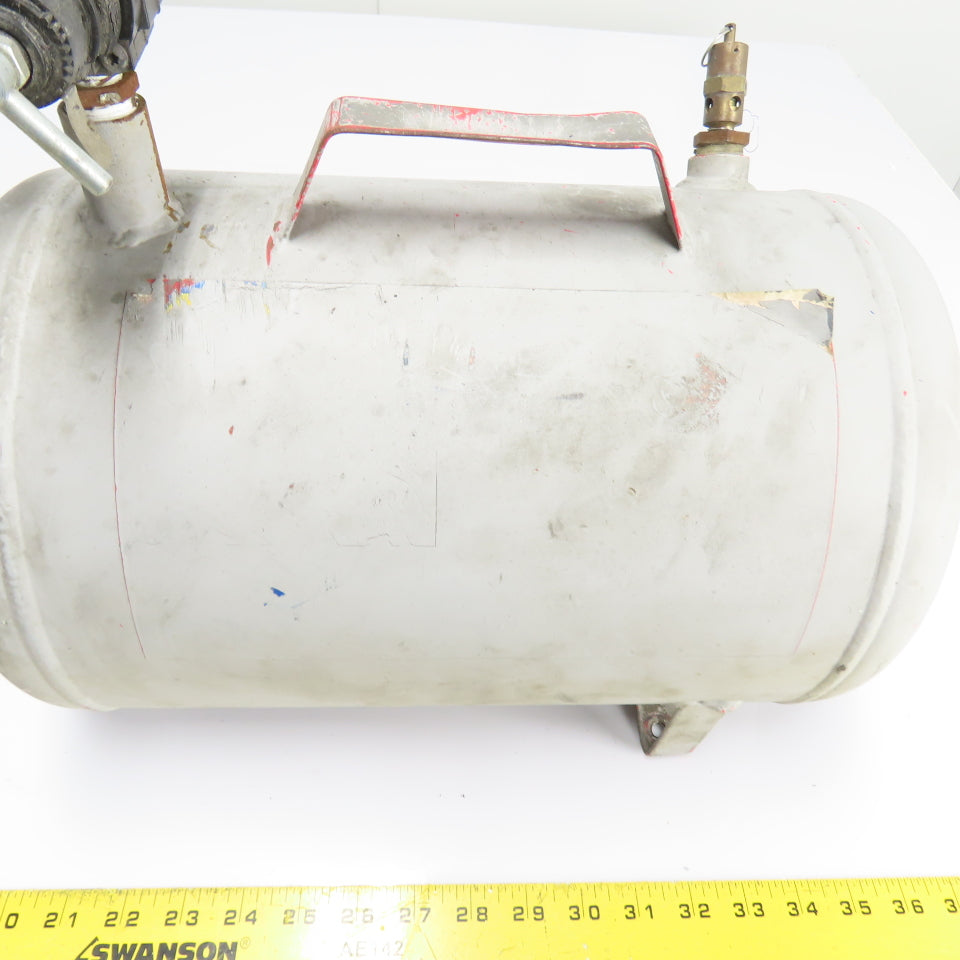 5 Gallon Horizontal Portable Air Receiver Tank W/ Regulator