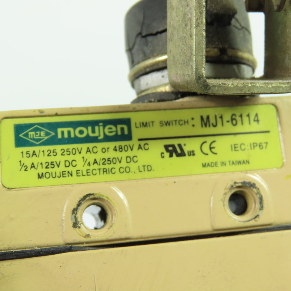 Moujen MJ1-6114 15A Adjustable Roller Lever Limit Switch 250/480VAC IP67