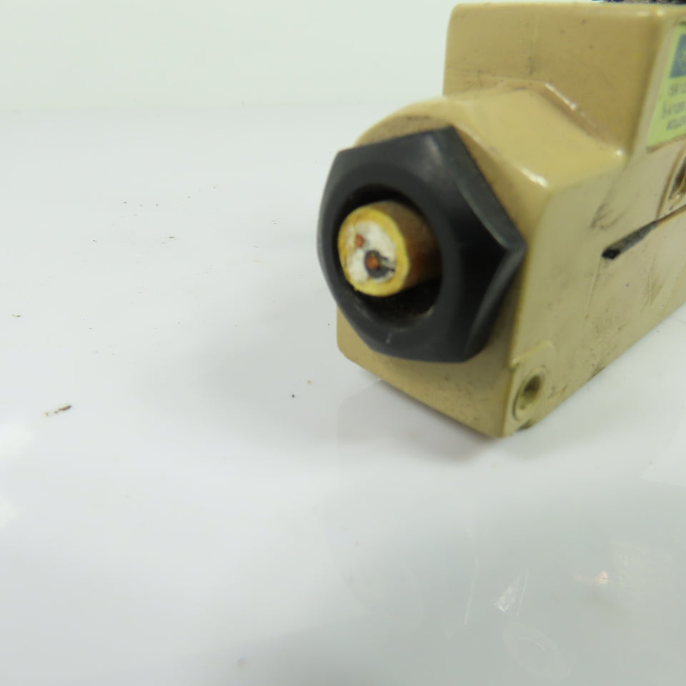 Moujen MJ1-6114 15A Adjustable Roller Lever Limit Switch 250/480VAC IP67
