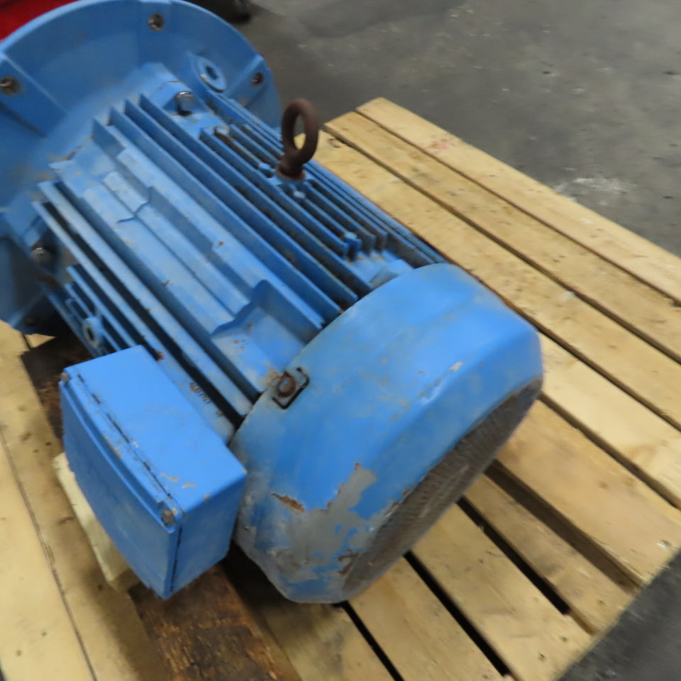 SEW-EURODRIVE RF167 DRE200L4/TF 30kW 40HP Electric Motor 460V 3Ph 45RPM