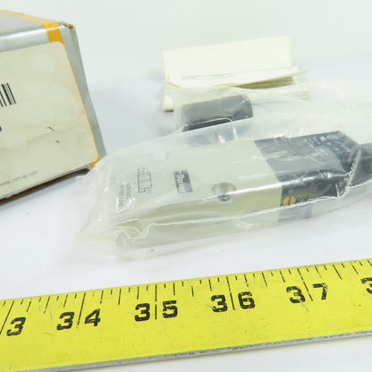 Parker U341N03 Pneumatic Solenoid Valve 37-150 PSIG 120V NEW