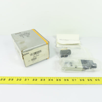 Parker U341N03 Pneumatic Solenoid Valve 37-150 PSIG 120V NEW