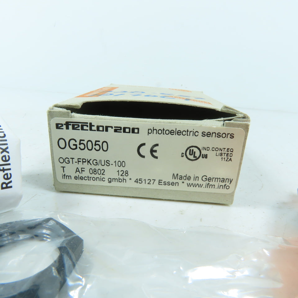 IFM Efector OG5050 OGT-FPKG/US-100 Photoelectric Sensor