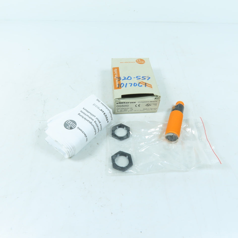 IFM Efector OG5050 OGT-FPKG/US-100 Photoelectric Sensor