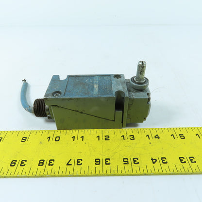 Allen Bradley 802T-AP Oiltight Limit Switch 40146-747-63 Operating Head