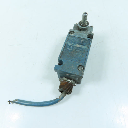 Allen Bradley 802T-AP Oiltight Limit Switch 40146-747-63 Operating Head