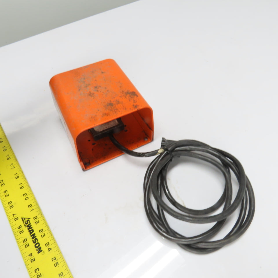 Linemaster T-91-SC3A Treadlite II Guarded Foot Switch 15A 125VAC 1/2HP