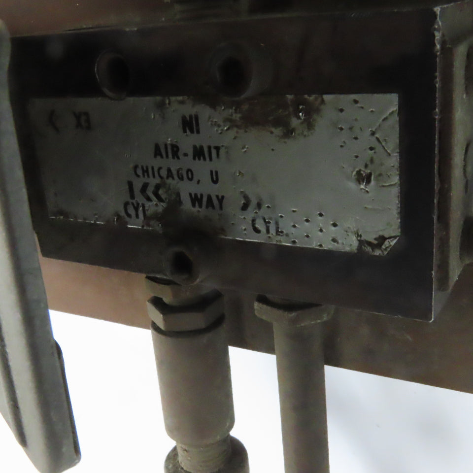 Air-Mite NI 4-Way Pneumatic Foot Pedal Valve