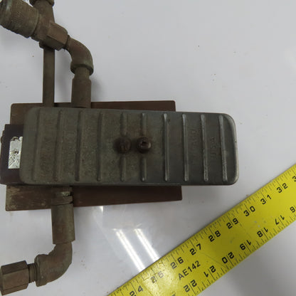 Air-Mite NI 4-Way Pneumatic Foot Pedal Valve