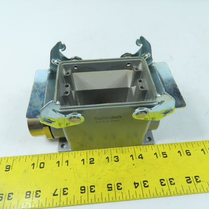 Thomas & Betts BB 832 AMV Pos-E-Kon Heavy Duty Connector Base Terminal Box