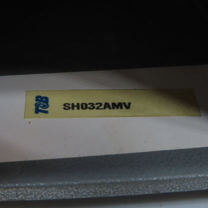 T&B SH032AMV BB132AMV Pos-E-Kon Heavy Duty Connector Base & Hood Set