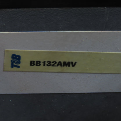 T&B SH032AMV BB132AMV Pos-E-Kon Heavy Duty Connector Base & Hood Set