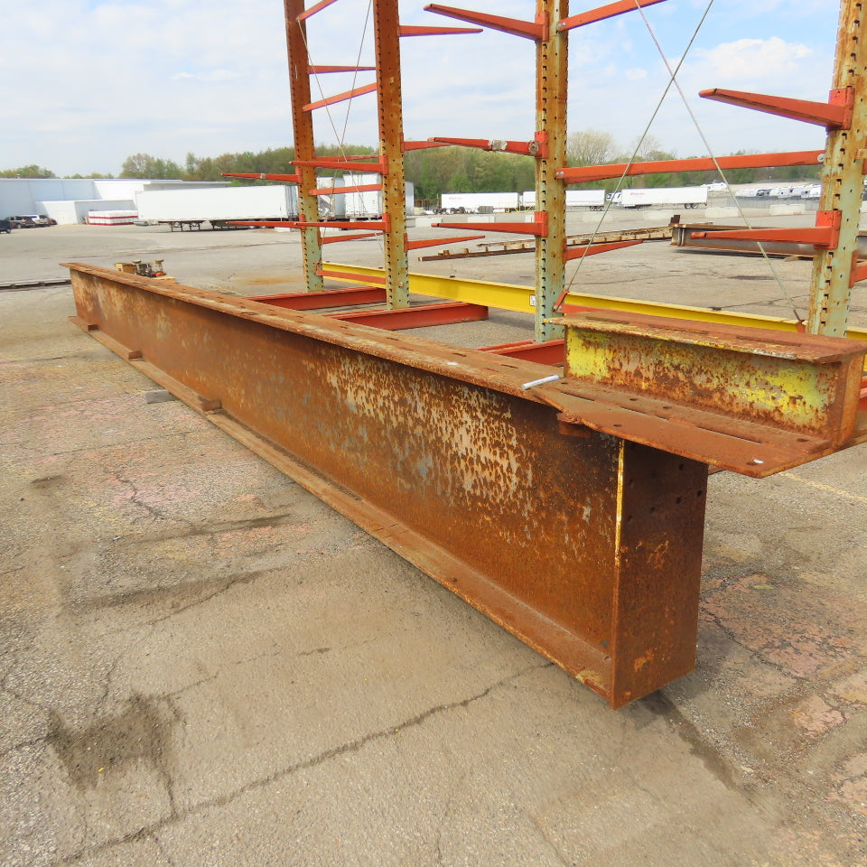 W30 x 116 Standard Steel I-Beam 0.57" Web 34' 3" L x 10.5" W x 30" H