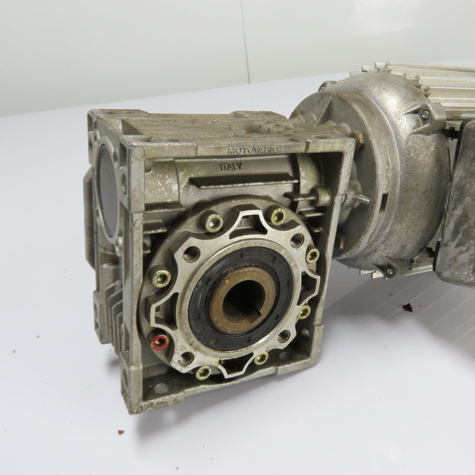 Lenze GSN05-1NHAN 7KB4-999H 0.25kW 60:1 Angle Gear Motor 230/460V 3Ph 0.93"Shaft