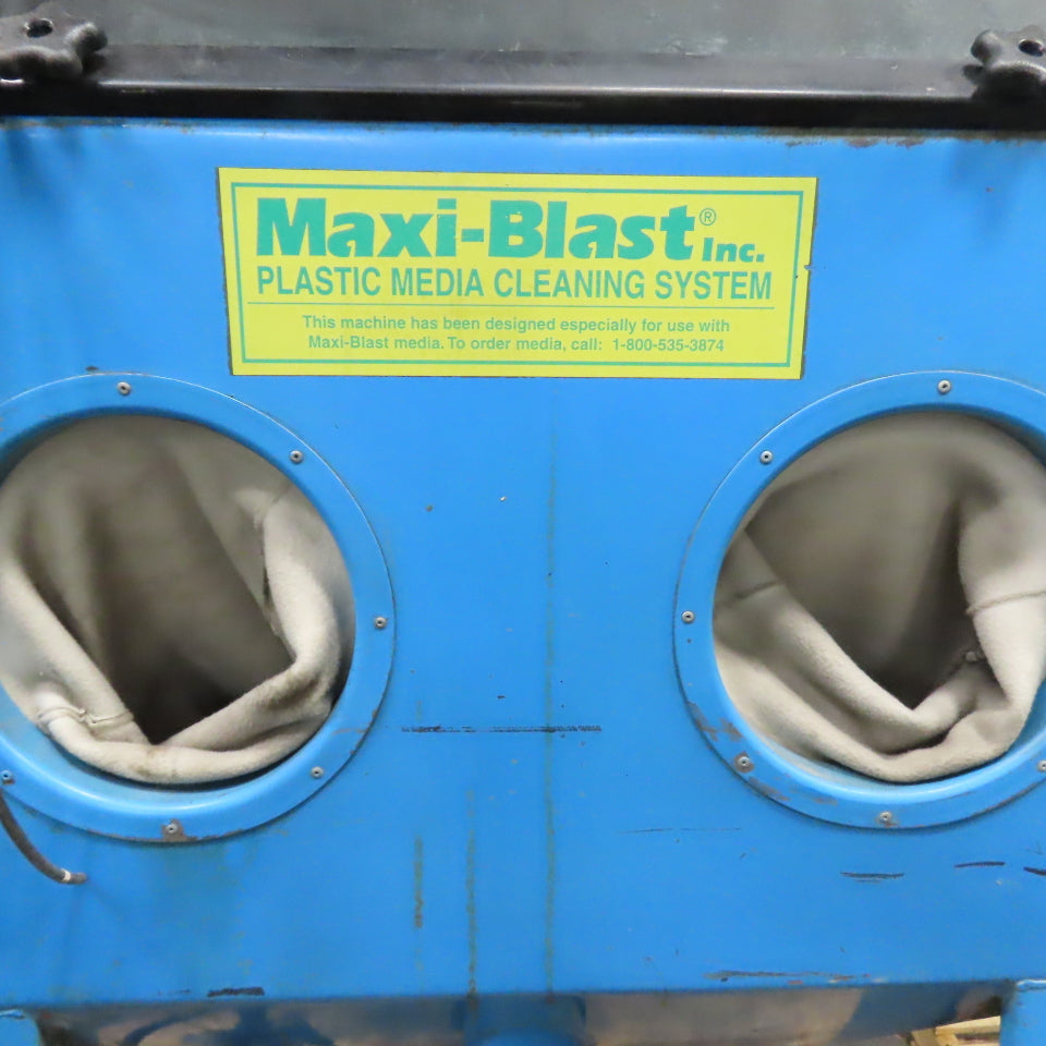 Maxi-Blast 3630PD 36"x30" Plastic Media Cleaner Pressure Blast Cabinet w/ Filter