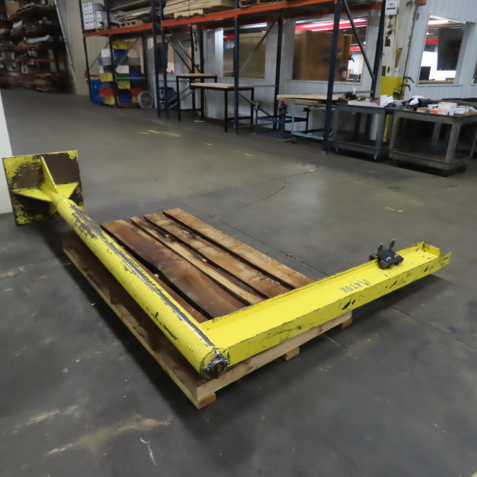 1/4 Ton Free Standing Jib Crane 75" Swing 68" Travel 101" Under Beam