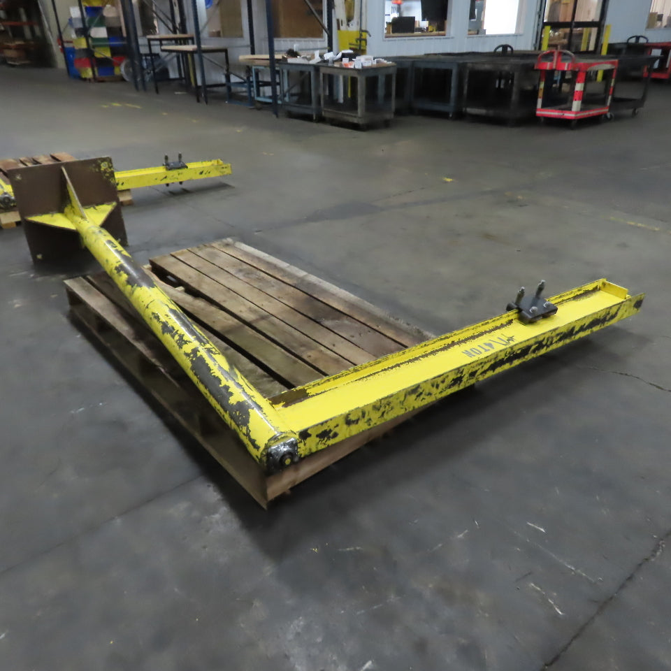 1/4 Ton Free Standing Jib Crane 75" Swing 68" Travel 101" Under Beam
