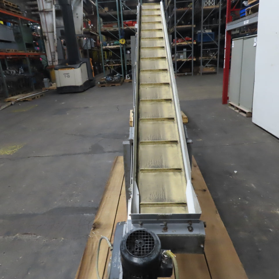 RNA 102" x 9" Incline Cleated Belt Conveyor 230/400V 3Ph 59" Discharge 6.5FPM