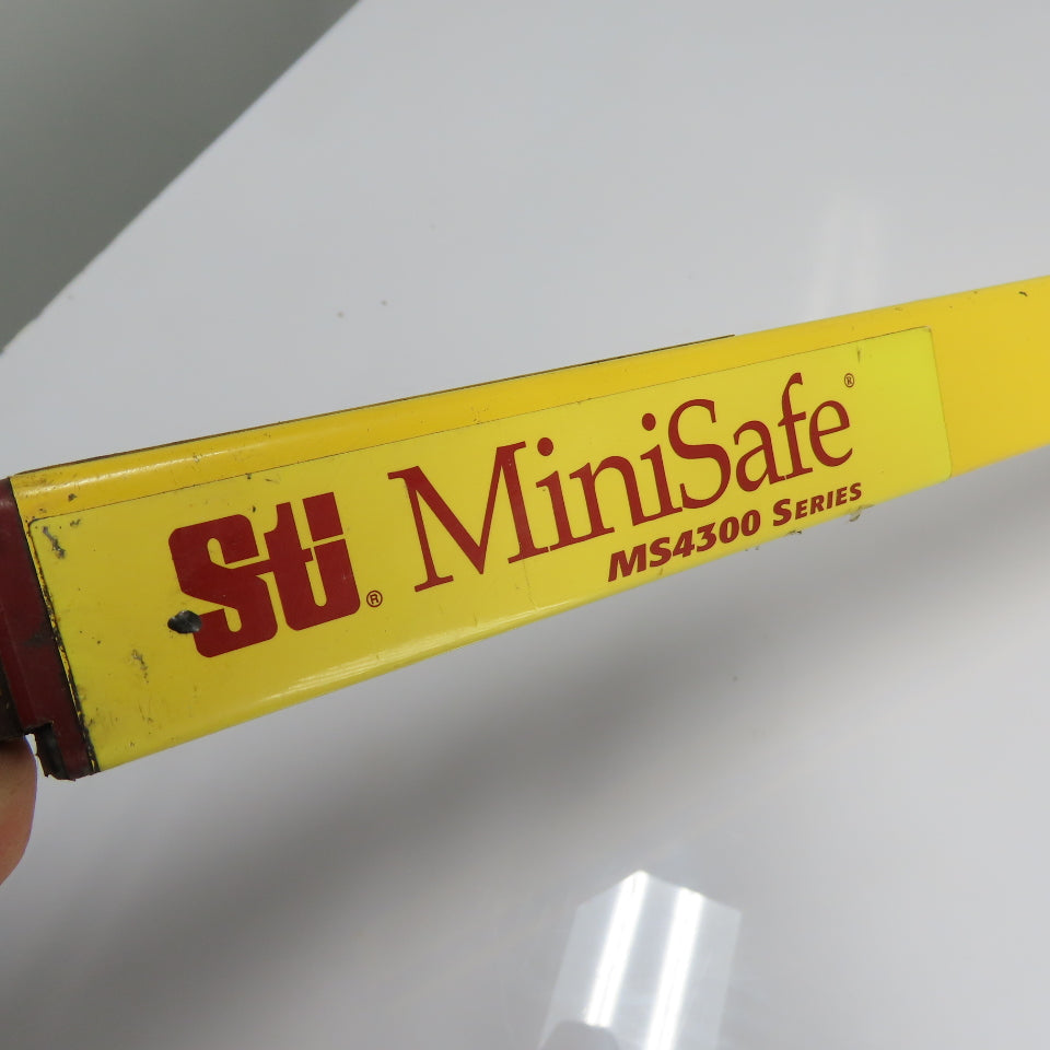 STI MS4336BR 36" MiniSafe MS4300 Safety Light Curtain Receiver 1-30ft