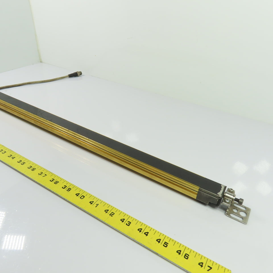Omron F3SJ-A0545P20-L Safety Light Curtain Emitter 545mm Protective Height 24VDC