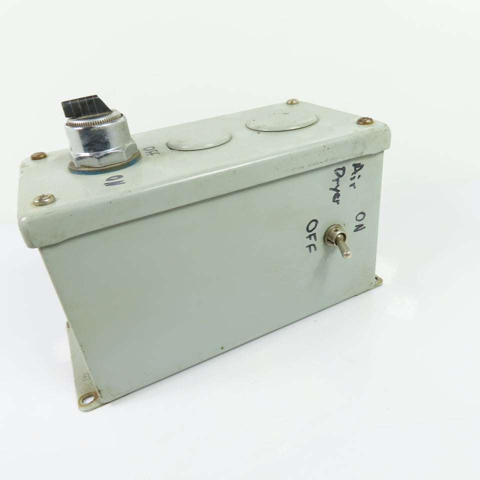 Hoffman E3PBX 8"x4"x5" Pushbutton Enclosure Station W/ On/Off Switch