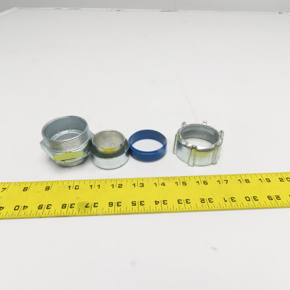 T&B 1-1/2" EMT Insulated Compression Connector