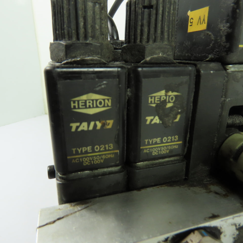Herion Taiyo Type 0213 4-Station Solenoid Valve Manifold Block 100VAC Coil