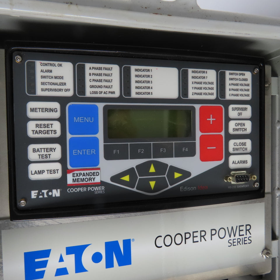 Eaton Cooper Power F6-P2B Form 6 Recloser Control Panel System