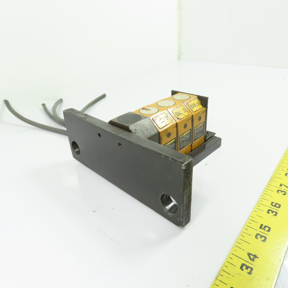 Omron TL-T5E1-7 Proximity Switches W/ Steel Bracket 12-24VDC Lot of 3