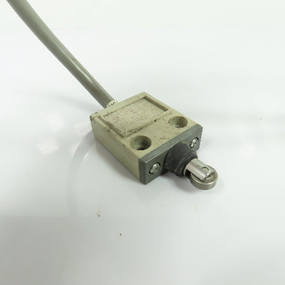 Omron D4C-1632 Limit Switch Roller Plunger 2A 250VAC IP67