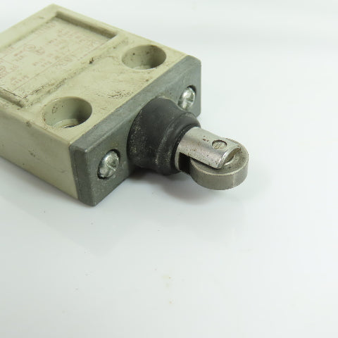 Omron D4C-1632 Limit Switch Roller Plunger 2A 250VAC IP67