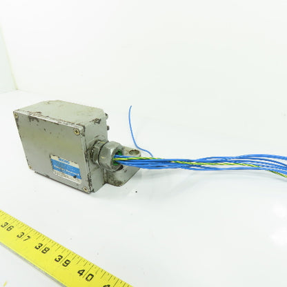 Yamatake Honeywell LDZ-5312 250V AC/DC Multiple Limit Switch 2 Position