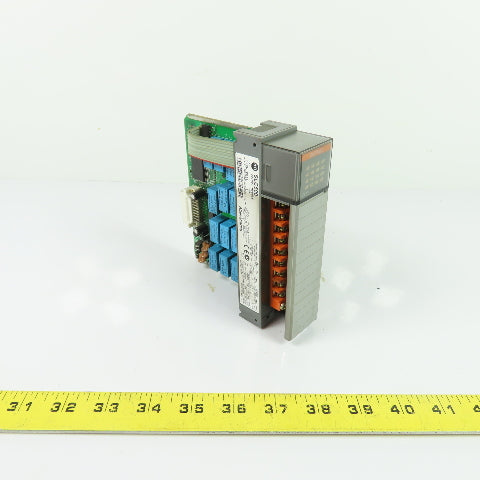 Allen-Bradley 1746-OW16 SLC 500 Ser C Output Module