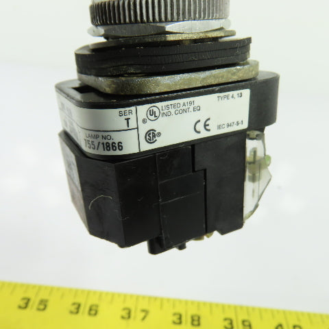 Allen-Bradley 800T-PA16 Green Illuminated Momentary Contact Push Button Ser T